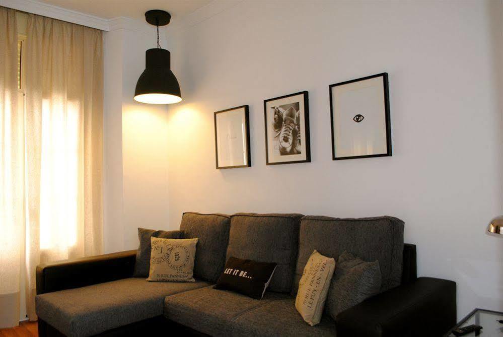 מאלגה Minimal Rooms מראה חיצוני תמונה